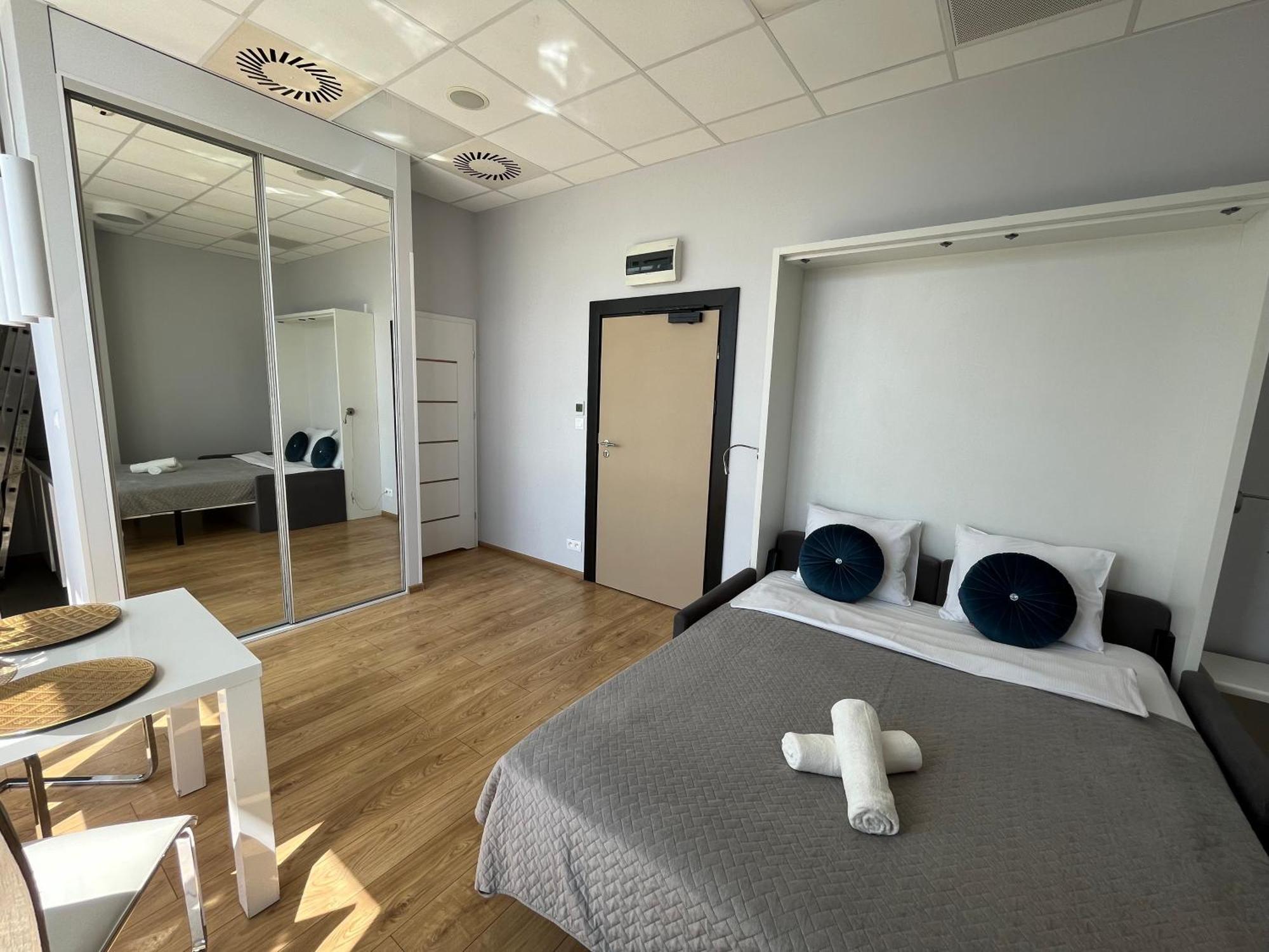 Apartmán Aleje Jerozolimskie 216 By Perfect *