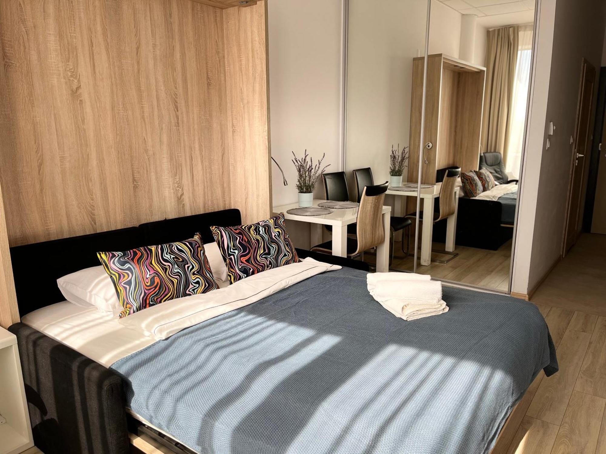 Aleje Jerozolimskie 216 By Perfect Apartmán